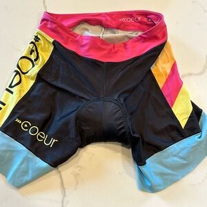 Coeur 6” cycling short, multicolored, size small.